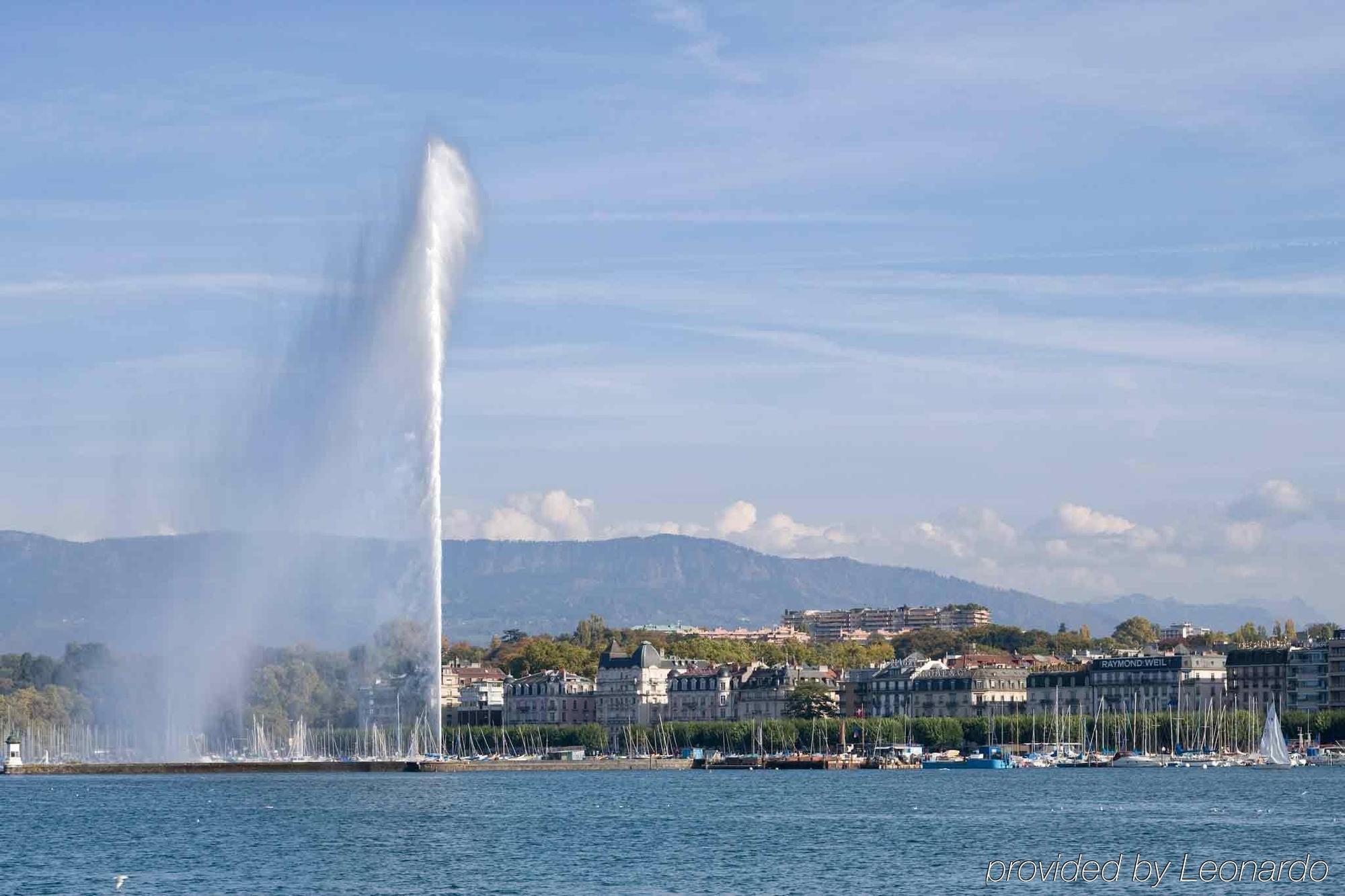 Ibis Archamps Porte De Geneve Exterior photo