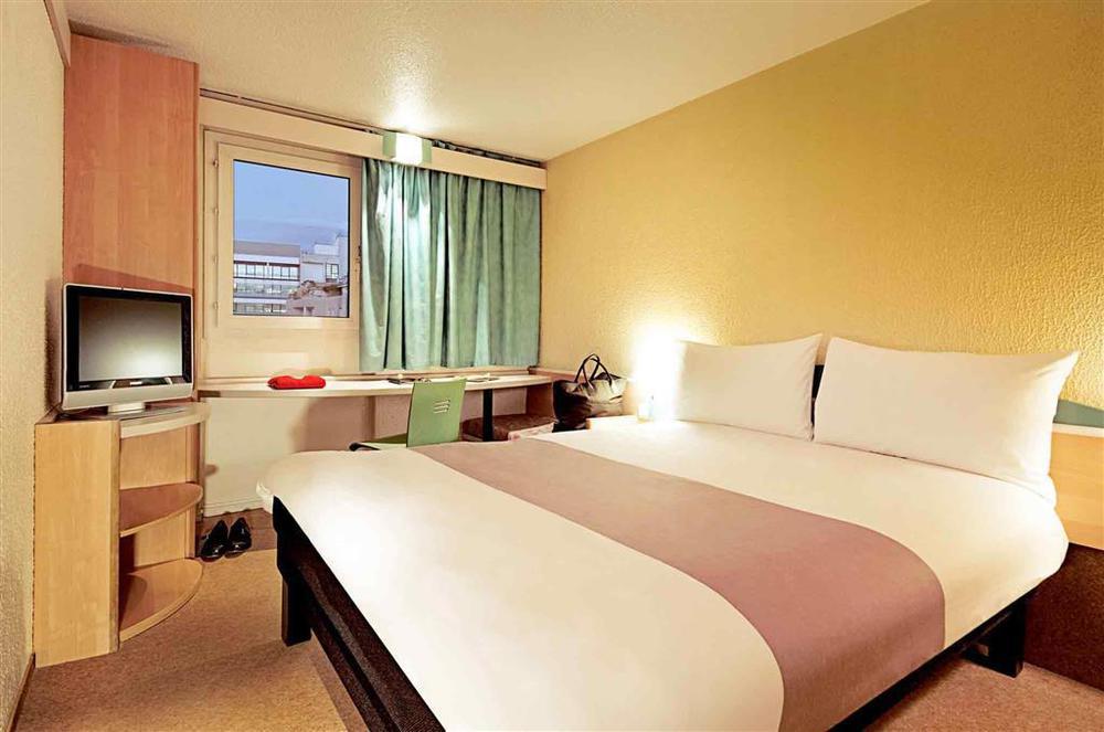 Ibis Archamps Porte De Geneve Room photo